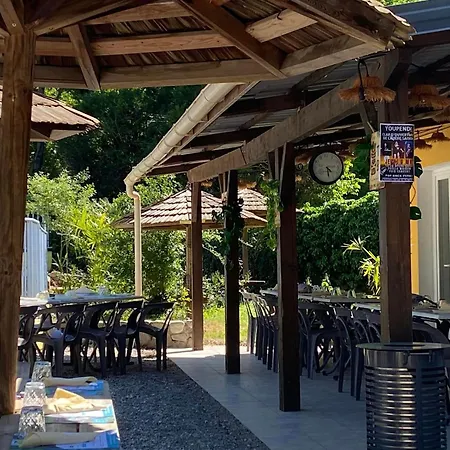Youpendi * Tournon-sur-Rhone